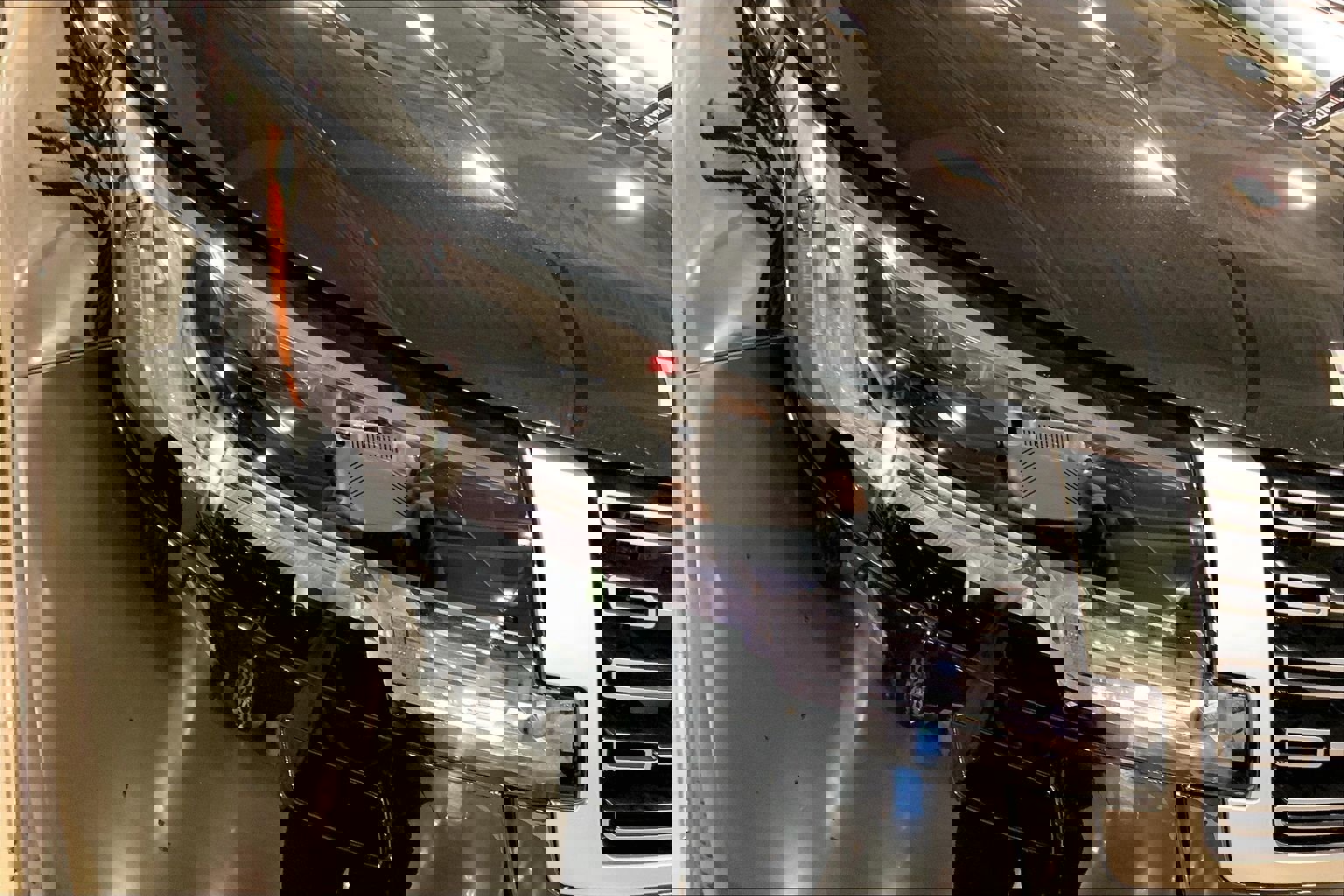 New 2026 Land Rover Range Rover SE image 13