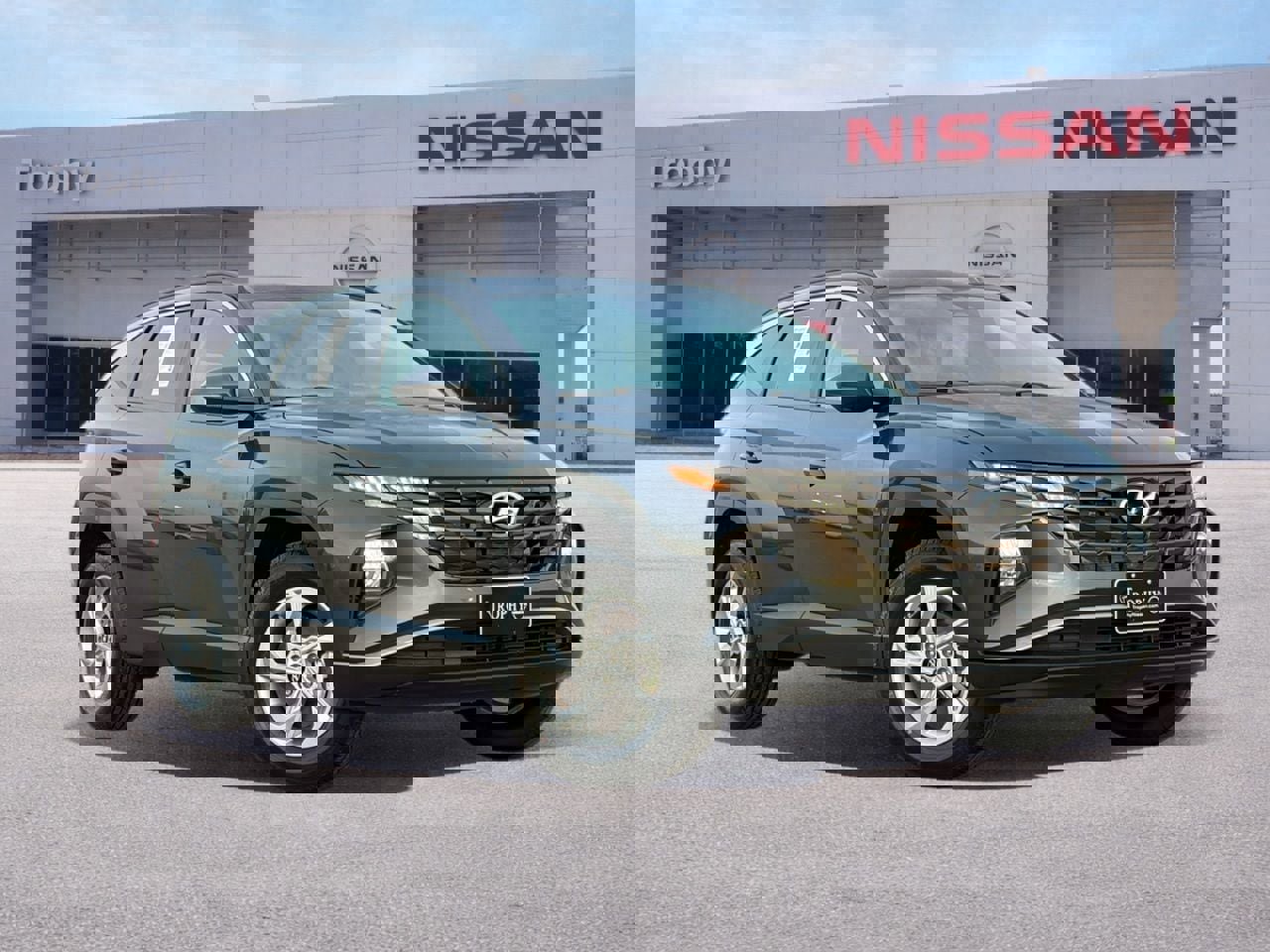 Used 2023 Hyundai Tucson SEL image 1