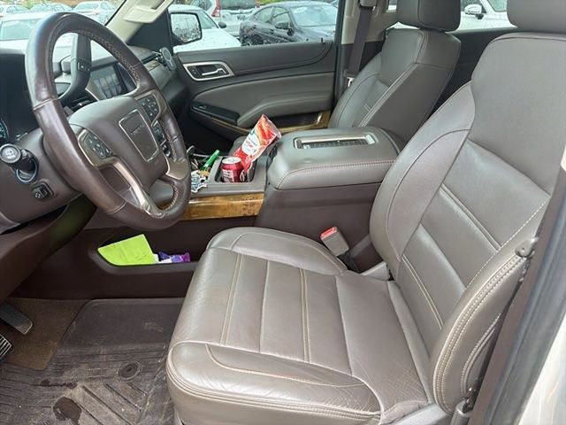 Used 2017 GMC Yukon XL Denali w/ Open Road Package image 5