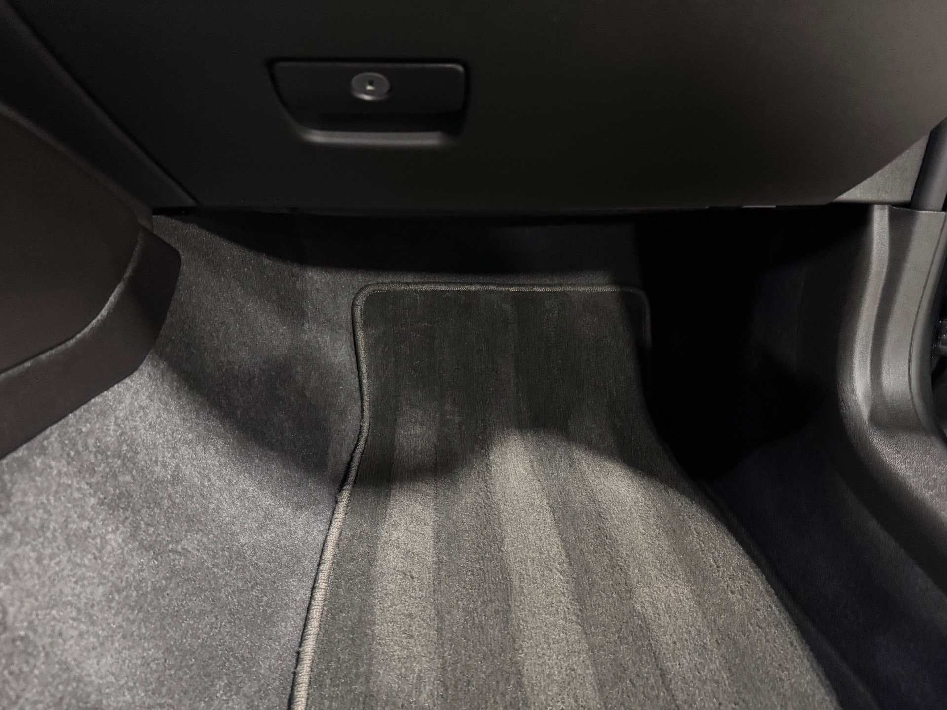 Used 2018 Chevrolet Camaro SS image 82