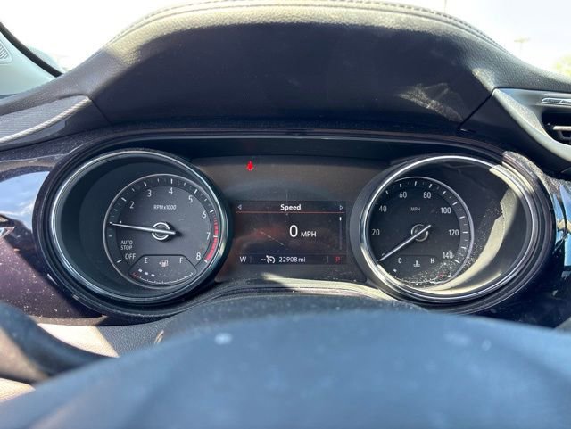 Used 2023 Buick Encore GX Select FWD image 17