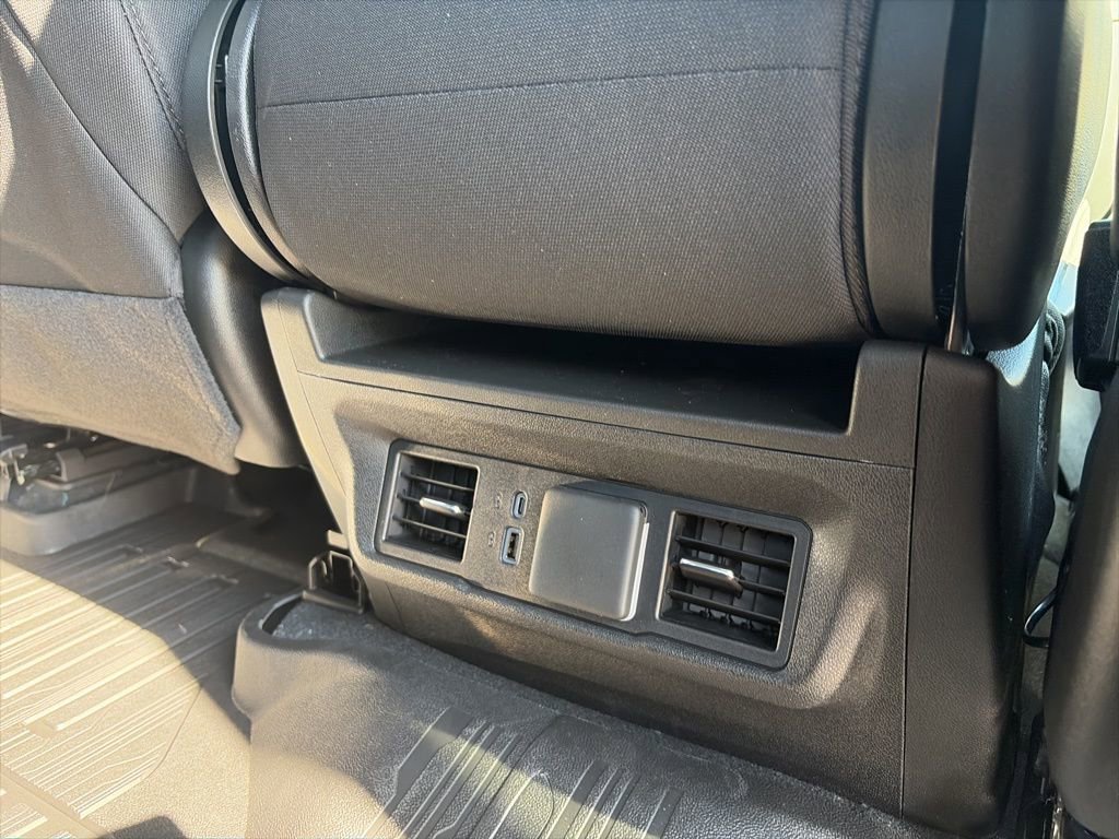 New 2026 GMC Sierra 1500 Elevation w/ Elevation Select Package AWD/4WD image 6