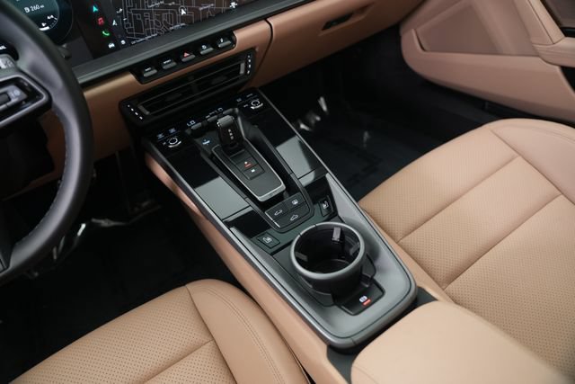 Certified 2023 Porsche 911 Carrera RWD image 27