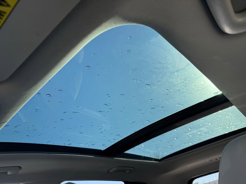 Used 2023 Hyundai Tucson Limited w/ Cargo Package image 35