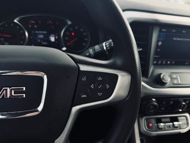 Used 2023 GMC Acadia SLE w/ Driver Convenience Package image 29