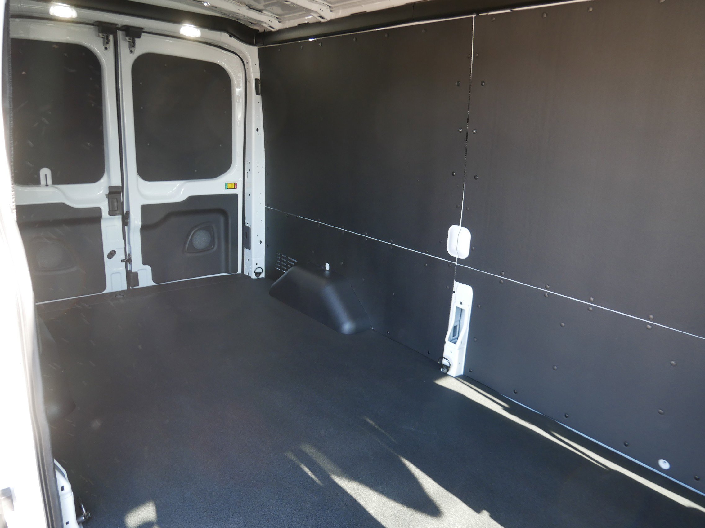 New 2026 Ford Transit 250 148 Medium Roof Extended AWD w/ Load Area Protection Package image 7