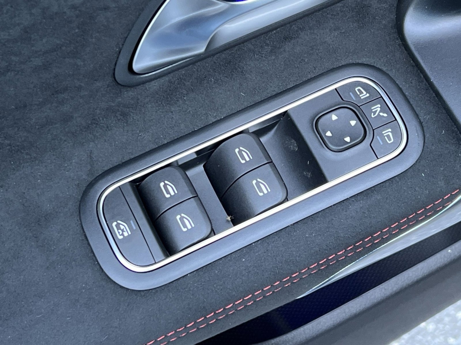 Certified 2026 Mercedes-Benz CLA 250 4MATIC image 13