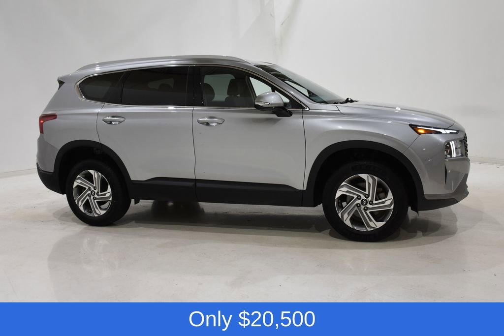 Used 2023 Hyundai Santa Fe SEL image 3