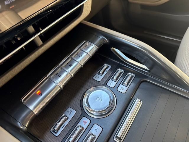 Certified 2024 Lincoln Nautilus Premier w/ Equipment Group 102A image 29