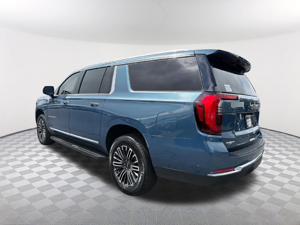 Used 2025 GMC Yukon XL Elevation w/ Technology Package RWD image 7