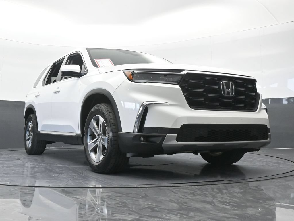 Used 2025 Honda Pilot EX-L image 67