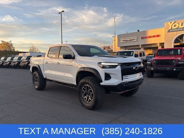 Used 2024 Chevrolet Colorado ZR2 w/ Technology Package image 2