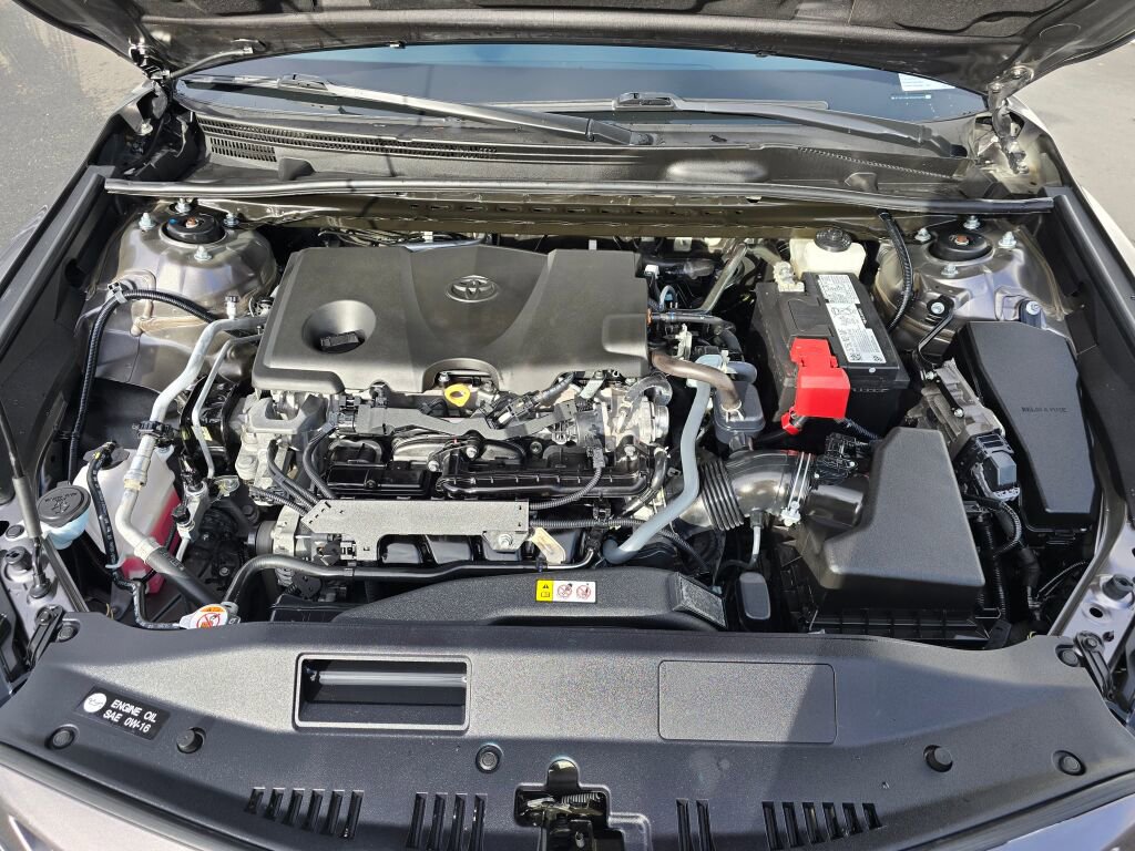 Used 2024 Toyota Camry SE image 8