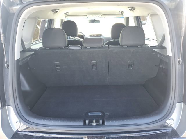 Used 2016 Kia Soul + image 8