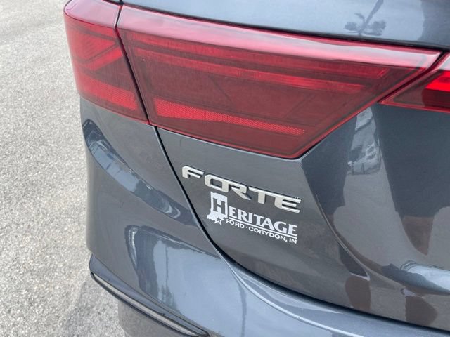 Used 2021 Kia Forte LXS FWD image 9