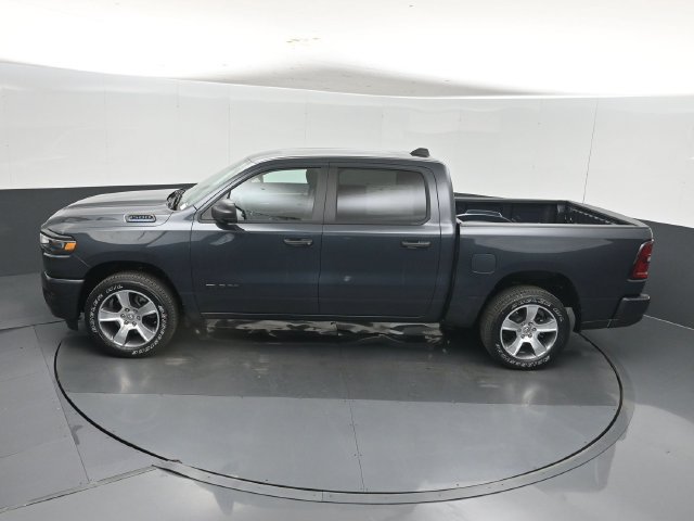 New 2027 RAM 1500 Express AWD/4WD image 46