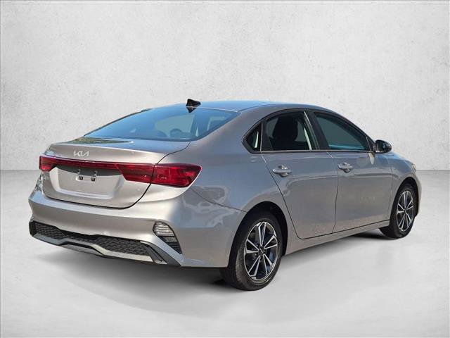 Used 2023 Kia Forte LXS FWD image 5