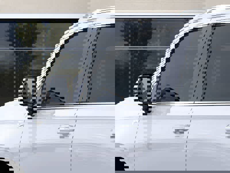 New 2026 Cadillac Escalade Luxury AWD/4WD image 12