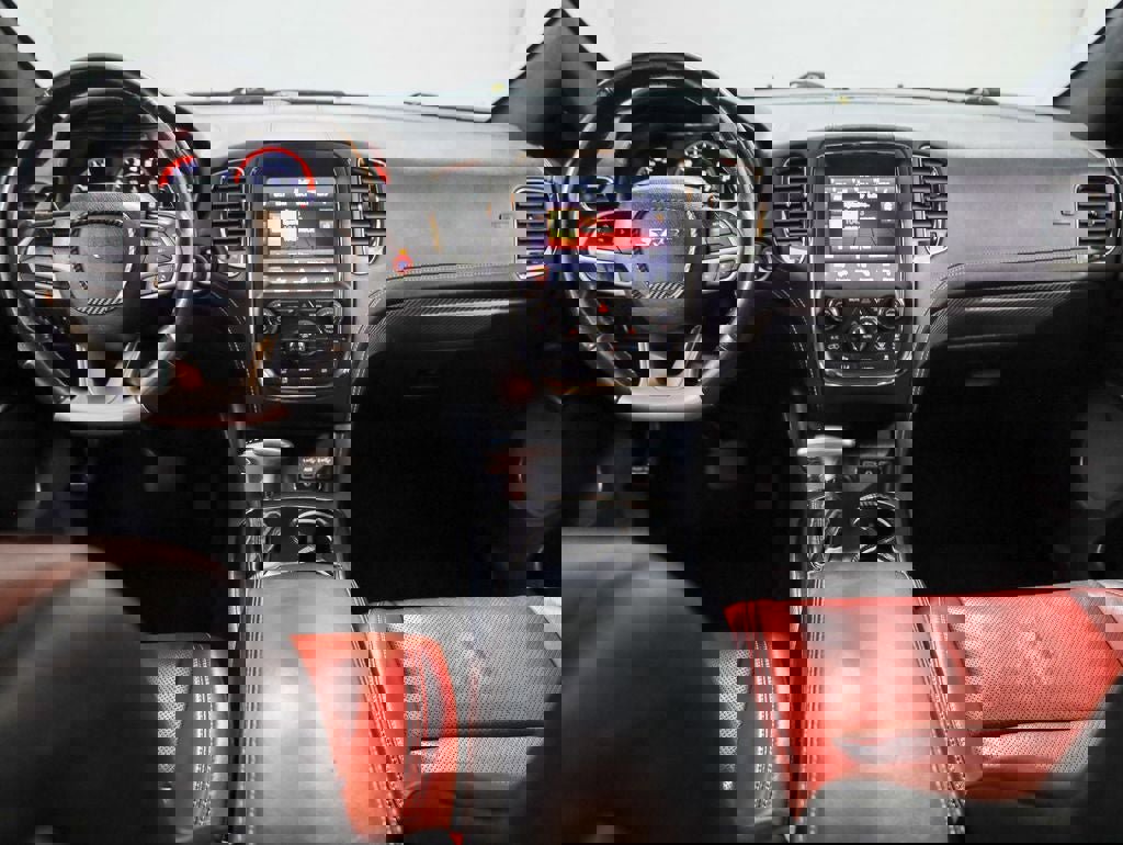 Used 2019 Dodge Durango SRT w/ Premium Interior Group image 23