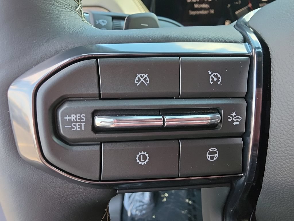 New 2026 GMC Yukon Denali Ultimate AWD/4WD image 26