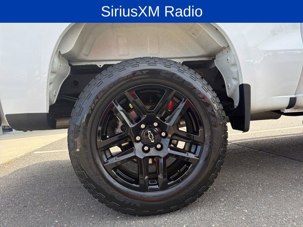 Certified 2023 Chevrolet Silverado 1500 Custom Trail Boss w/ LPO, Dark Essentials Package AWD/4WD image 13