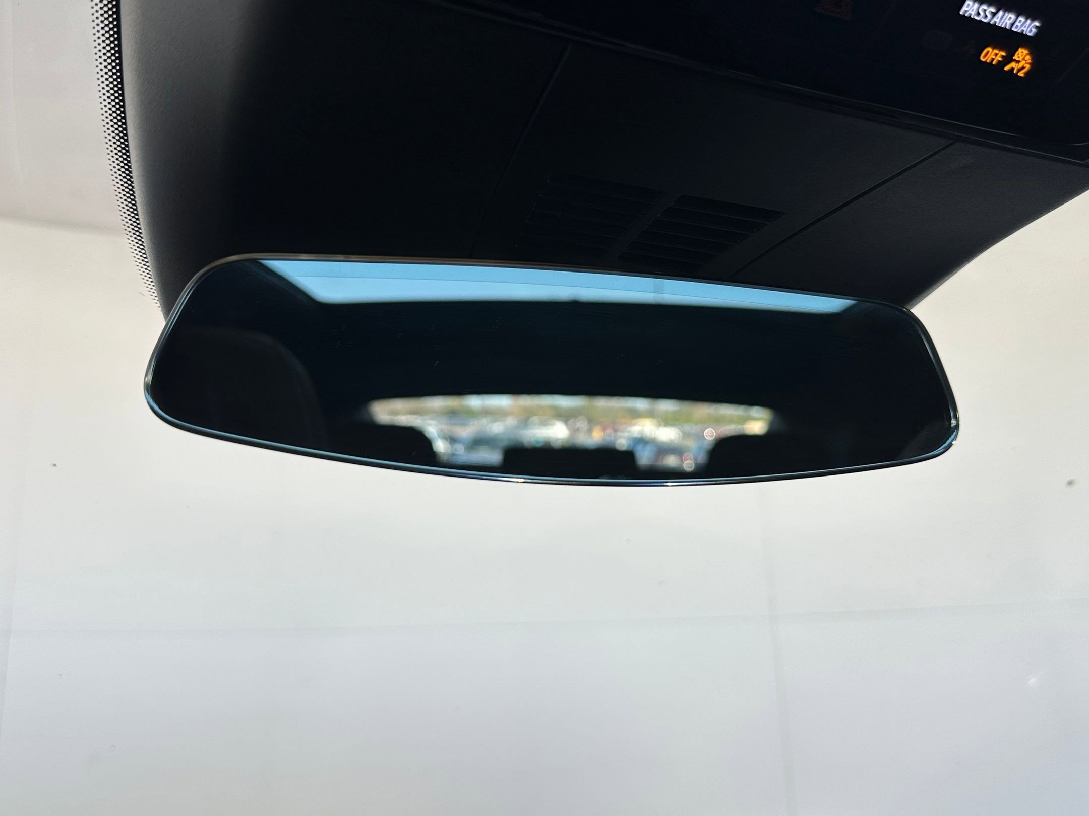 Used 2024 Cadillac Lyriq Sport image 15