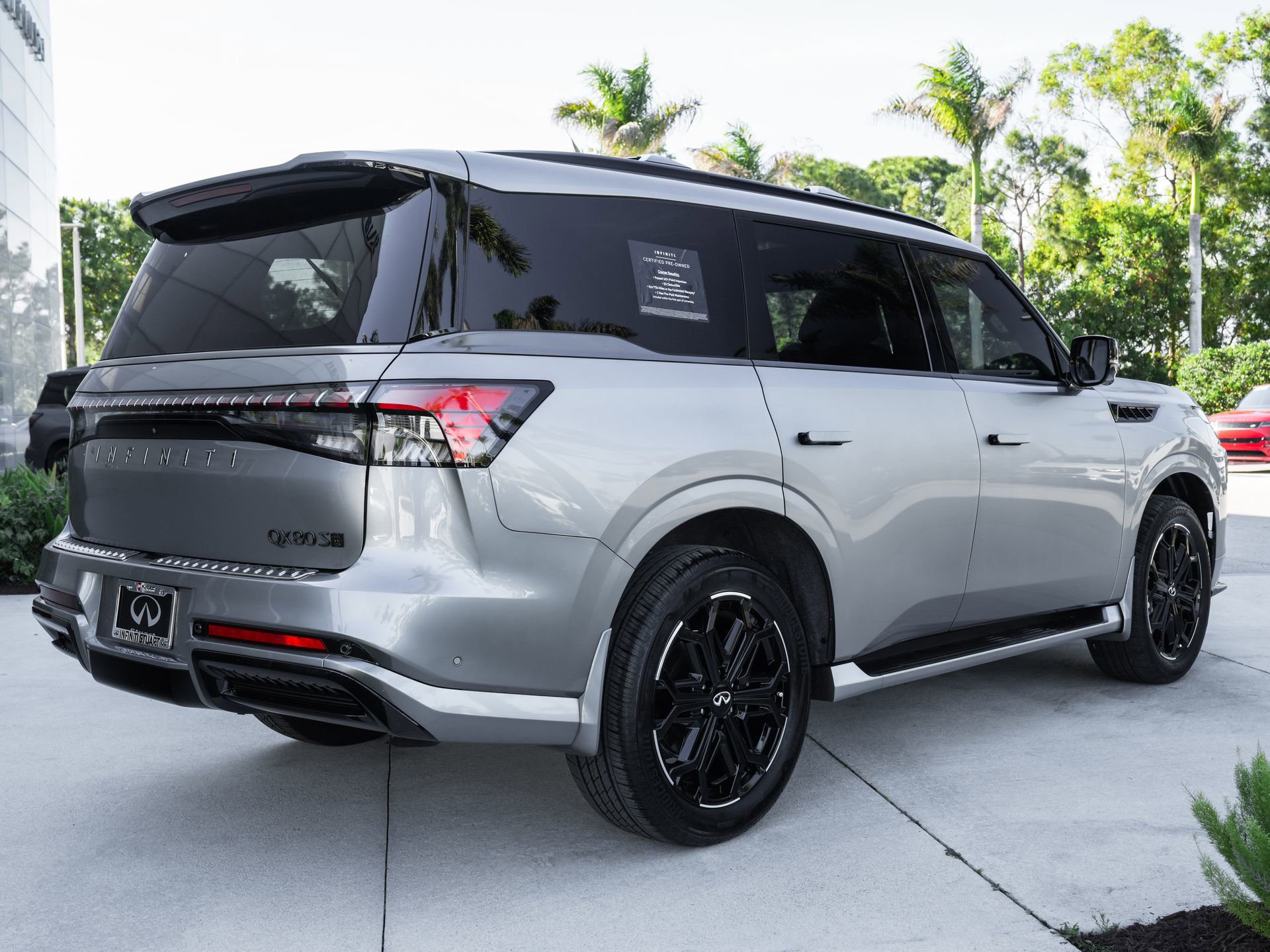 Certified 2026 INFINITI QX80 4WD w/ Sport Exterior Package image 24