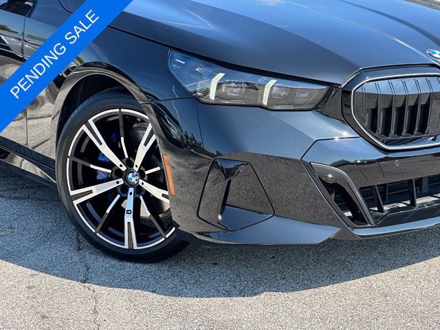 Certified 2024 BMW 530i xDrive w/ M Sport Package AWD/4WD image 38