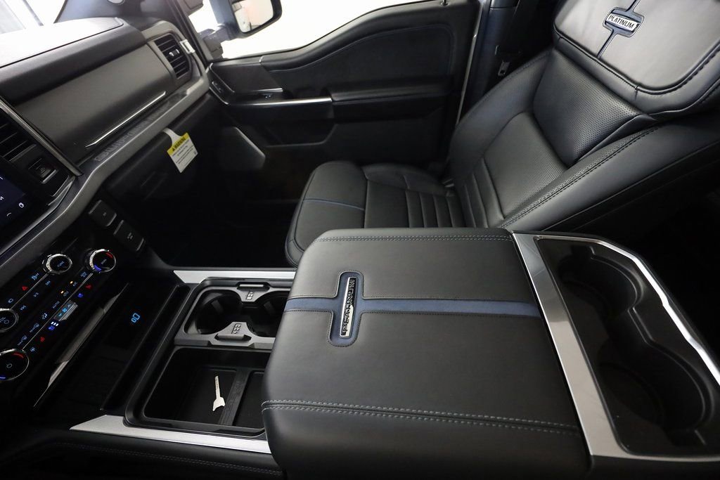 Used 2025 Ford F250 Platinum image 41