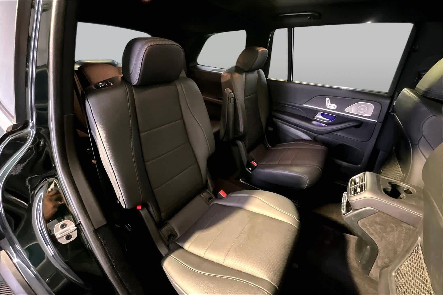 Used 2024 Mercedes-Benz GLS 450 4MATIC image 20