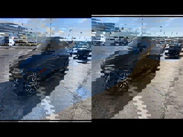 Used 2023 Mercedes-Benz C 300 4MATIC Sedan image 4