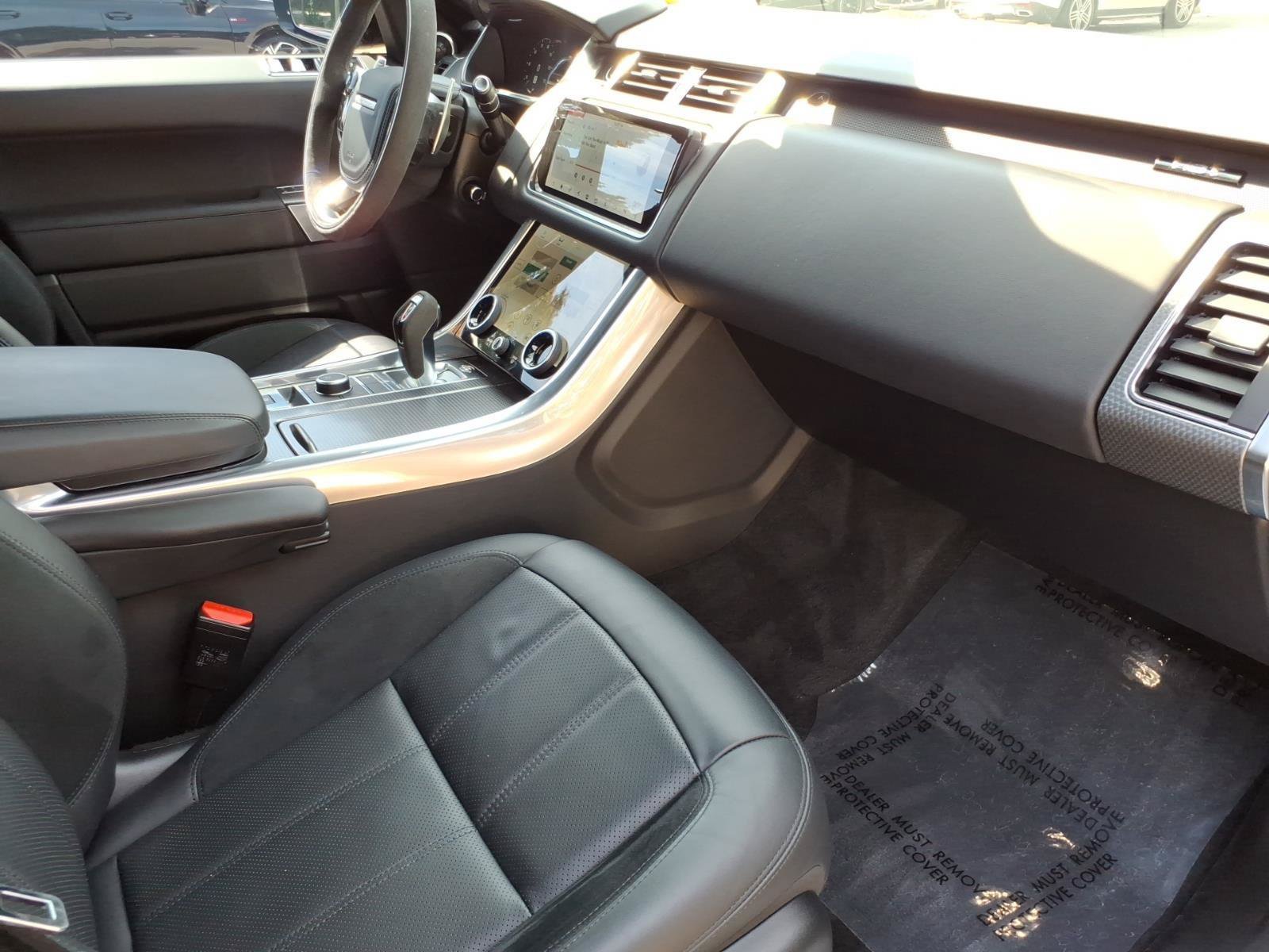 Used 2022 Land Rover Range Rover Sport HST AWD/4WD image 24