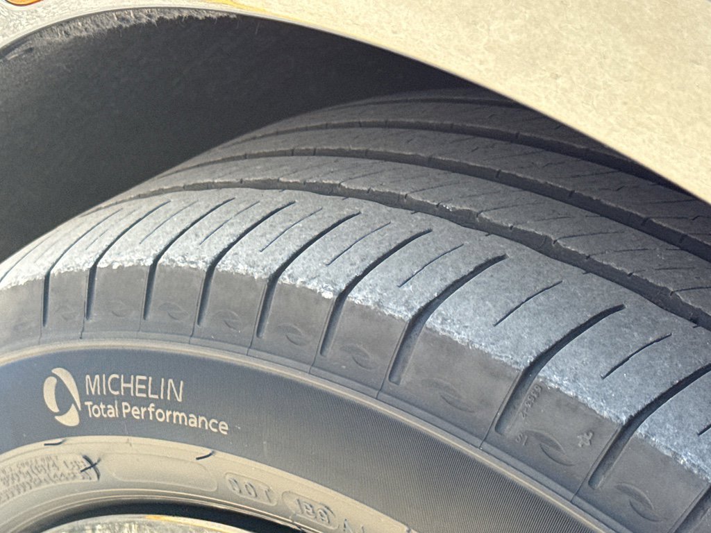 Used 2023 Chevrolet Blazer Premier w/ Driver Confidence II Package image 10