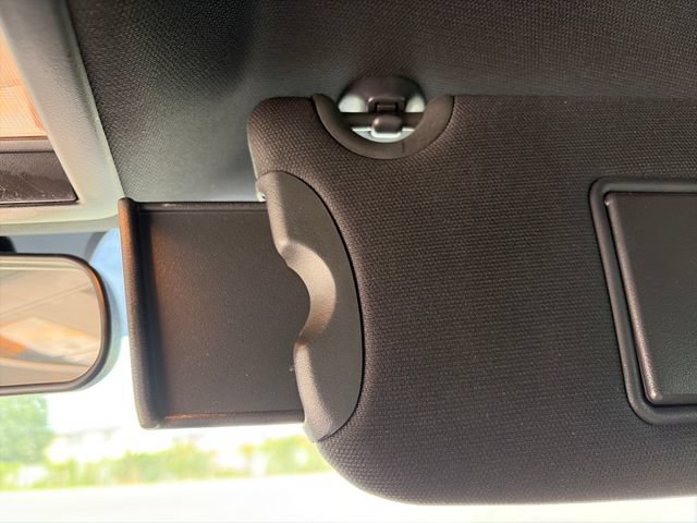 Used 2014 Dodge Challenger SXT RWD image 13