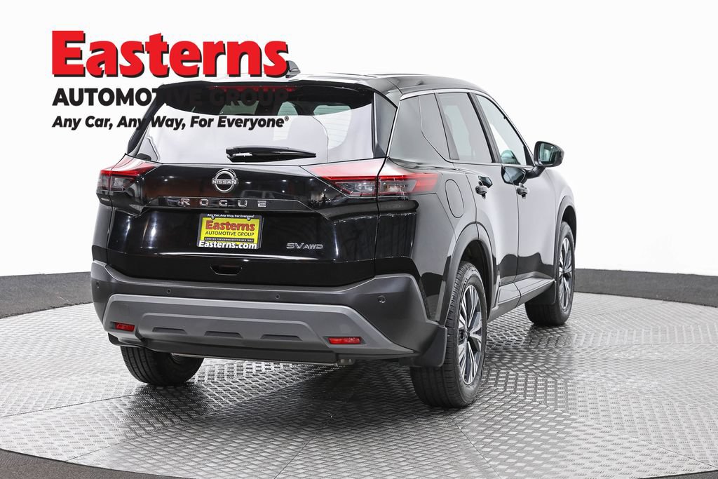 Used 2023 Nissan Rogue SV AWD/4WD image 5
