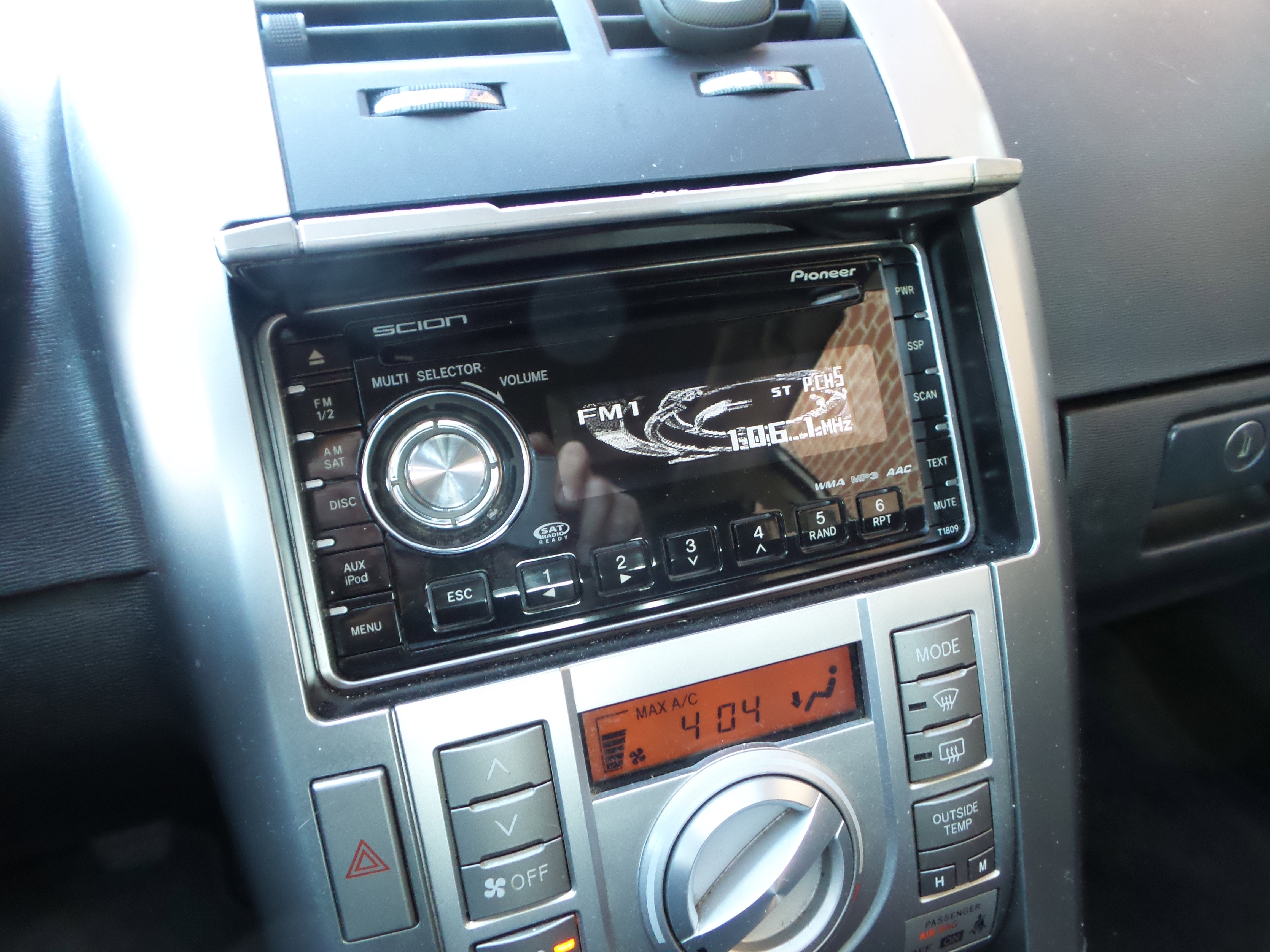 Used 2009 Scion tC image 47