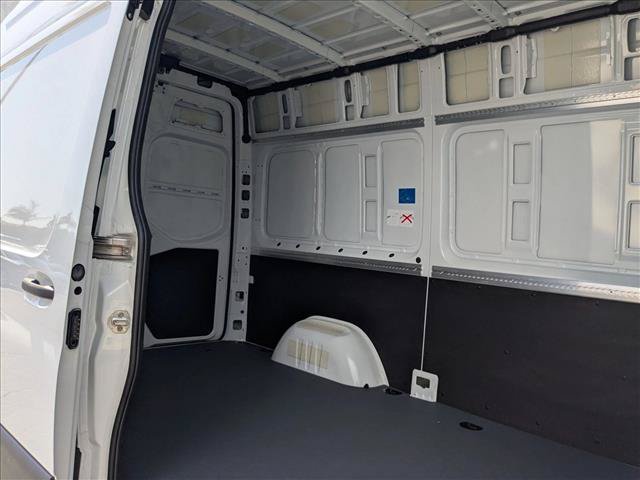 Certified 2024 Mercedes-Benz Sprinter 2500 image 18