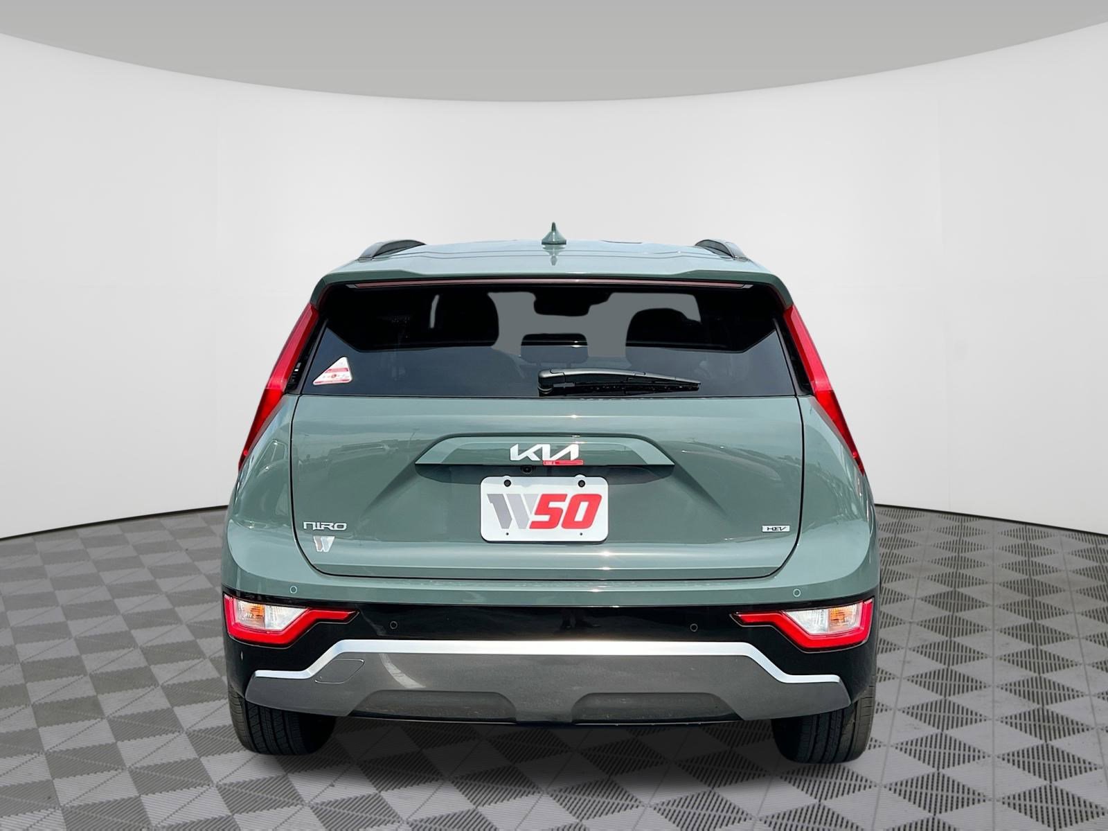New 2025 Kia Niro EX Touring image 29