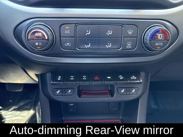 Used 2017 Chevrolet Colorado ZR2 image 32