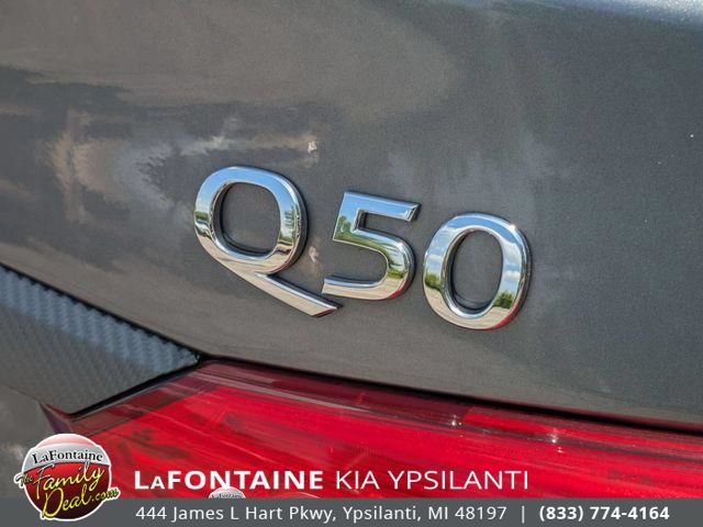 Used 2017 INFINITI Q50 Signature Edition w/ All Weather Package (L93) AWD/4WD image 9