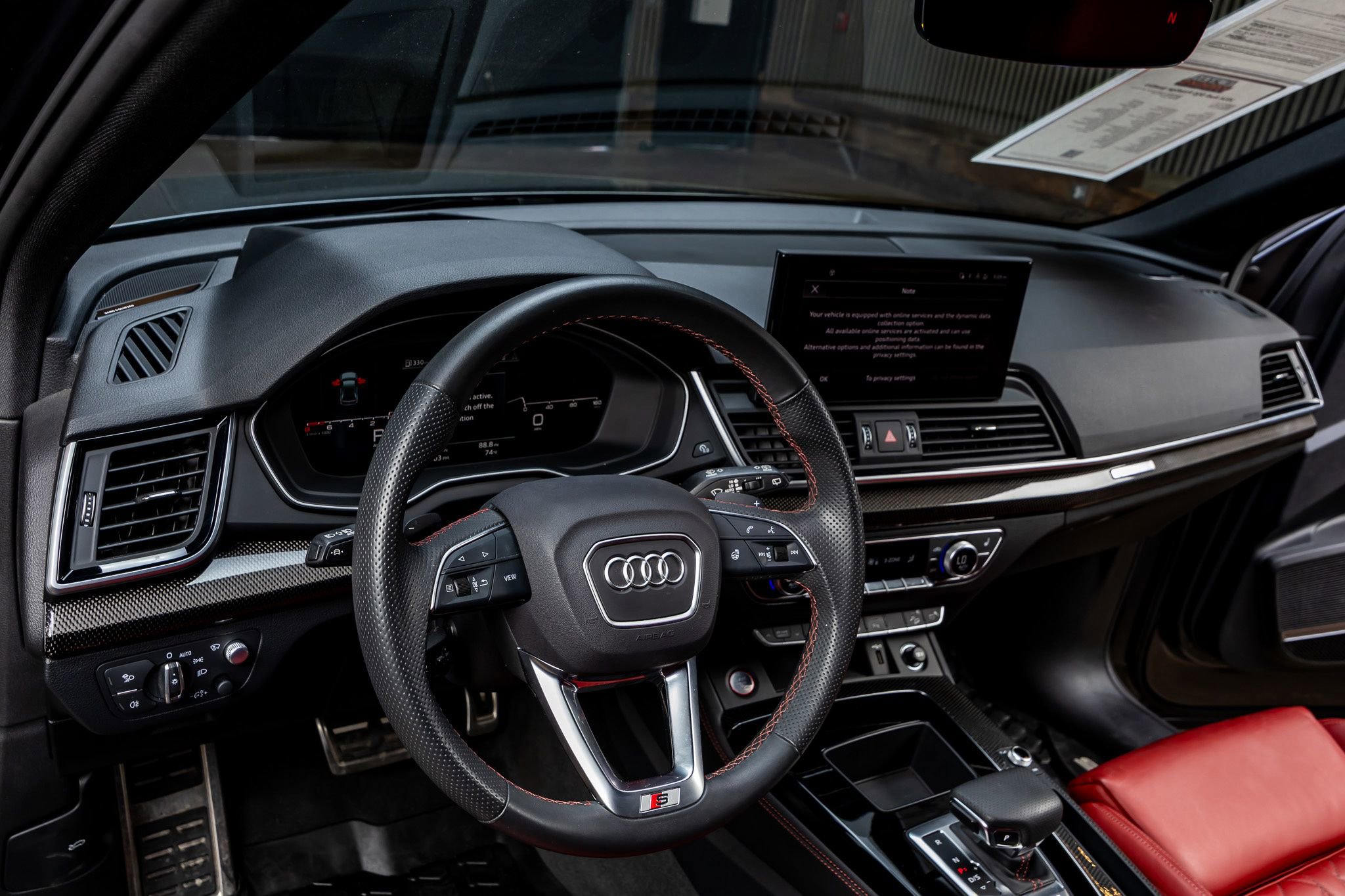 Used 2024 Audi SQ5 Prestige image 12