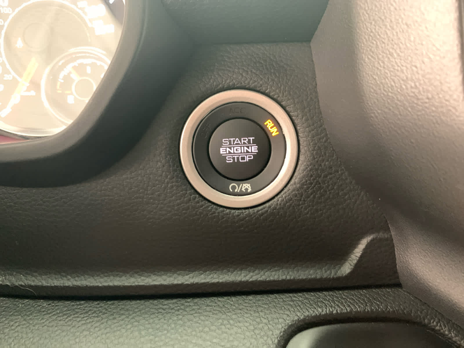 Used 2023 RAM 1500 Big Horn AWD/4WD image 30