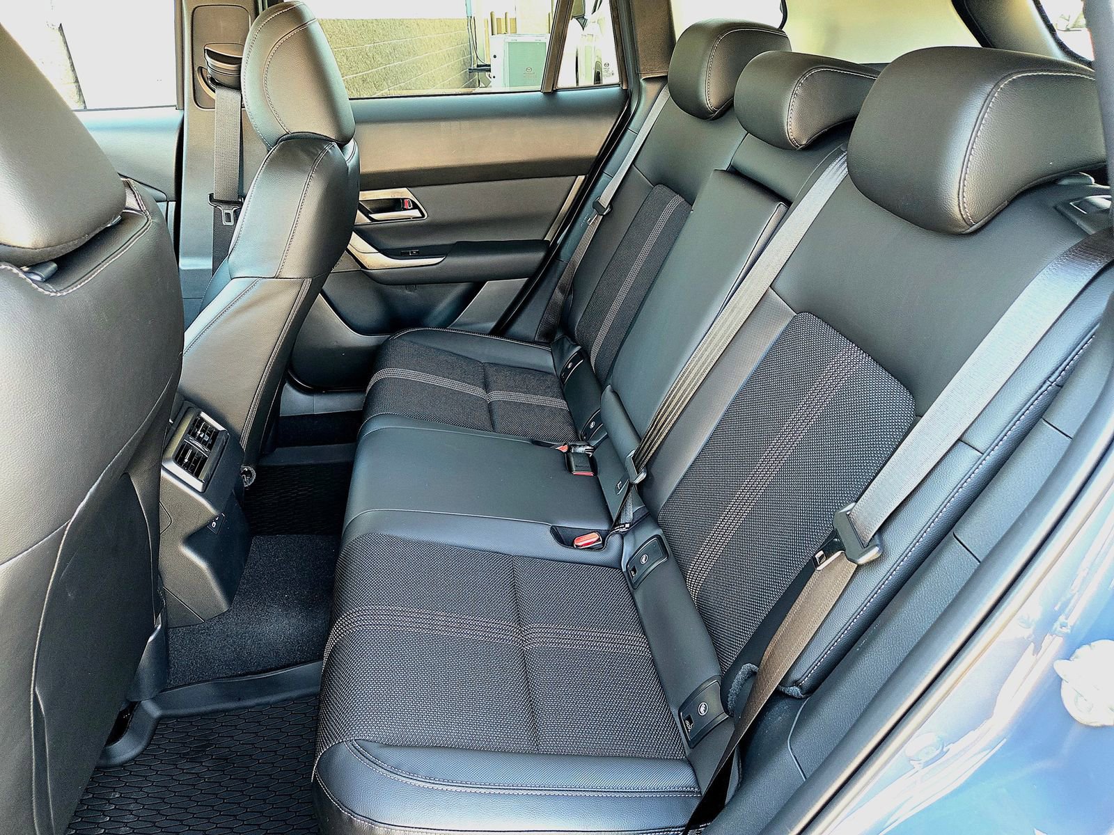 New 2026 MAZDA CX-50 Meridian Edition w/ Weather Package image 18