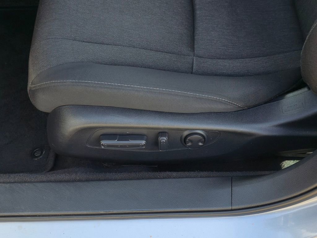 Used 2023 Honda Accord EX image 26