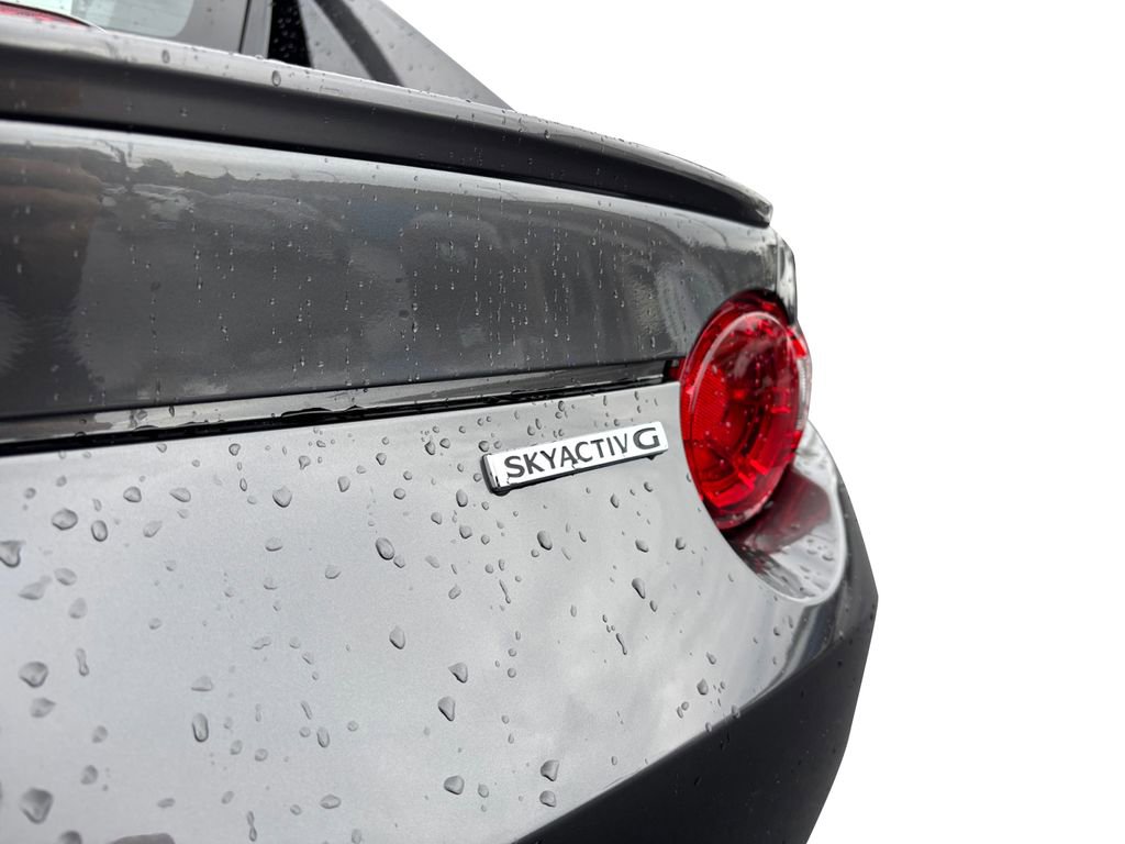 Used 2023 MAZDA MX-5 Miata Grand Touring RWD image 35