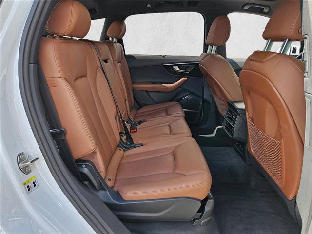 Used 2023 Audi Q7 3.0T Prestige w/ Prestige Package image 25
