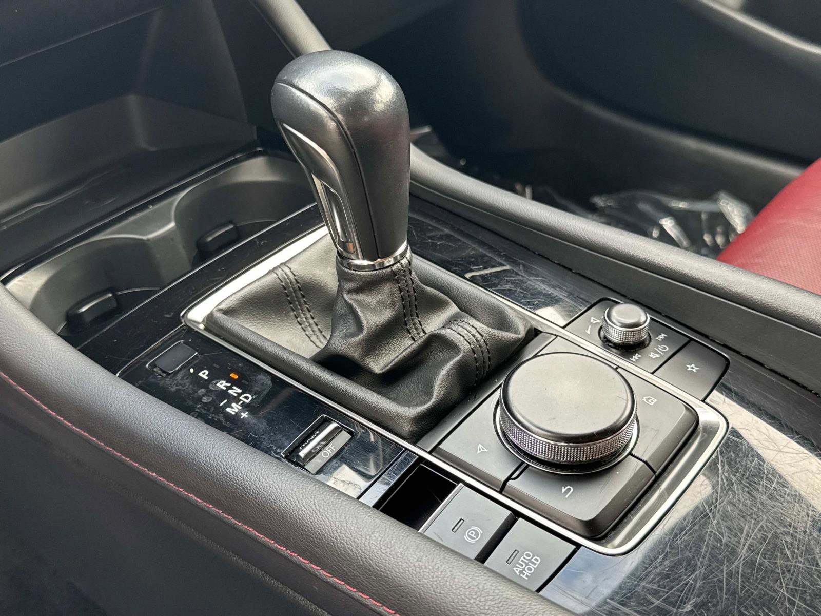 Used 2024 MAZDA MAZDA3 s image 27