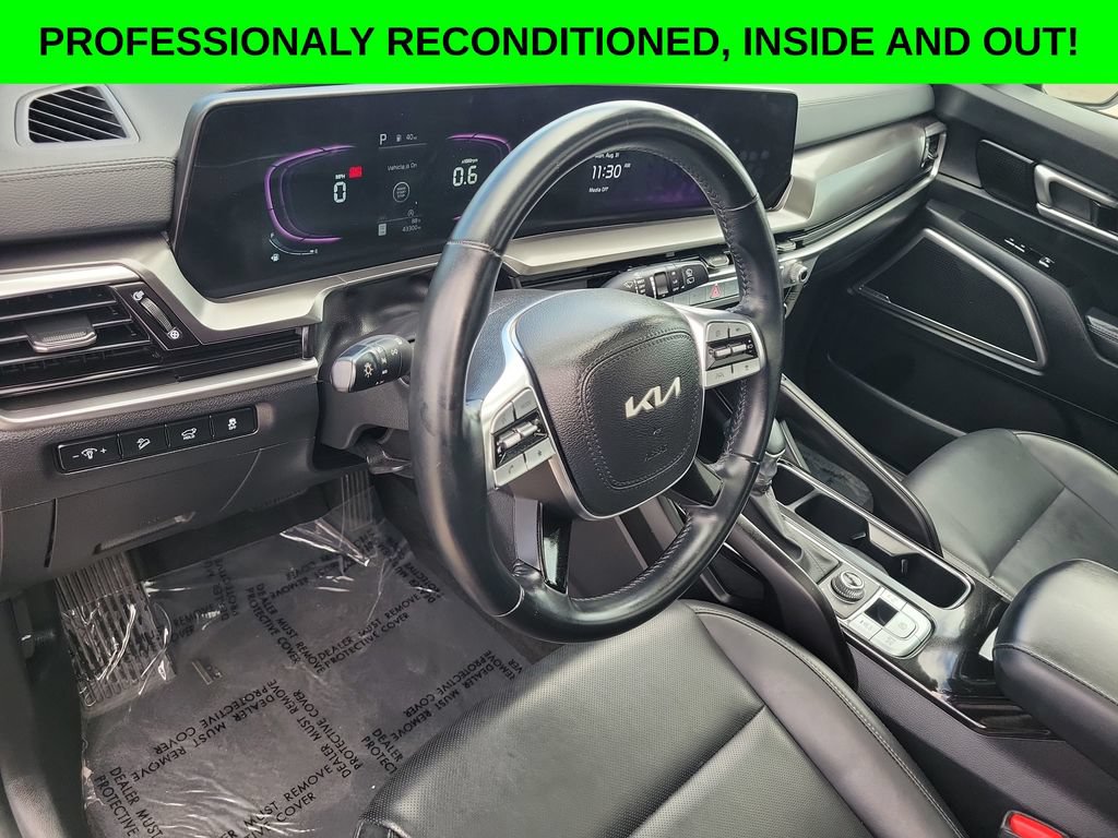 Used 2025 Kia Telluride S AWD/4WD image 7