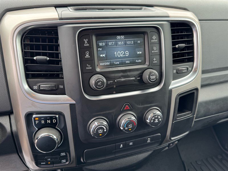 Used 2019 RAM 1500 Warlock AWD/4WD image 16