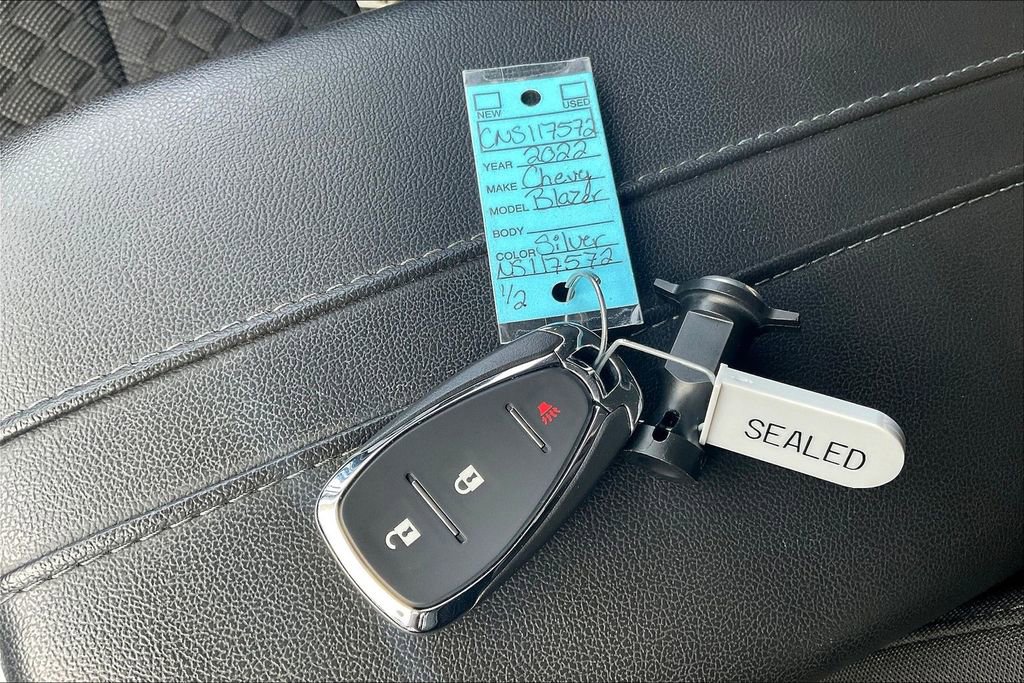 Used 2022 Chevrolet Blazer LT image 13